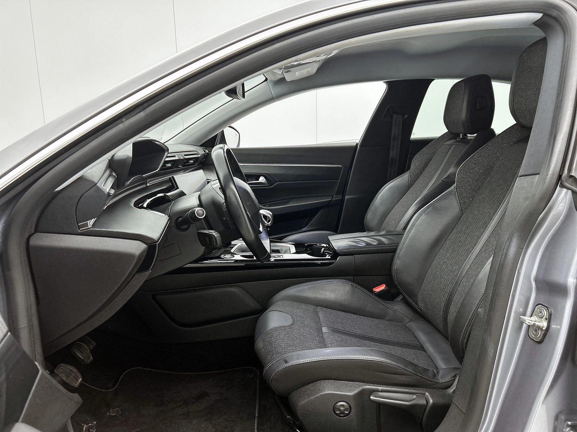 Peugeot-508-image-32
