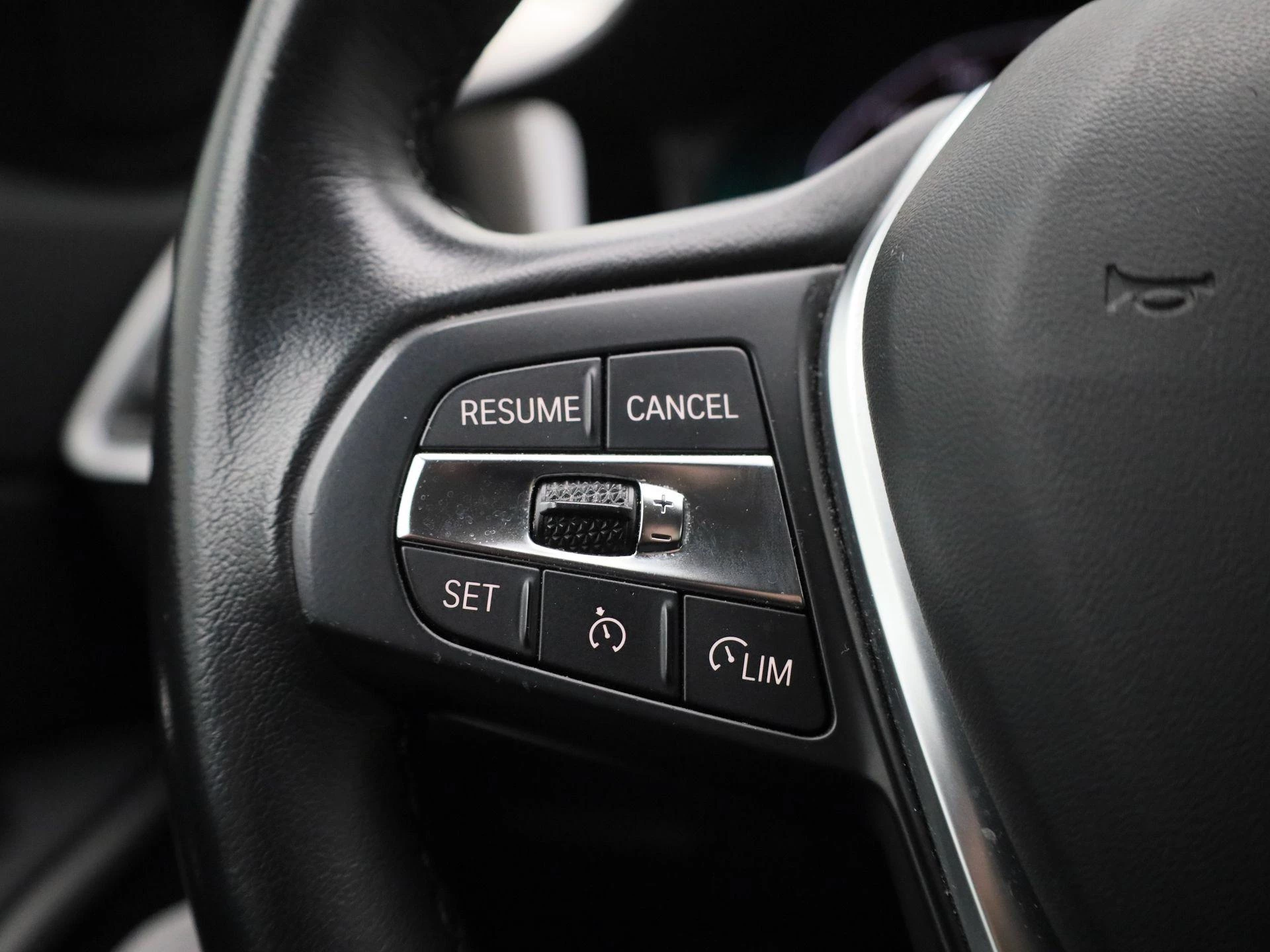 BMW-3 Serie-image-20