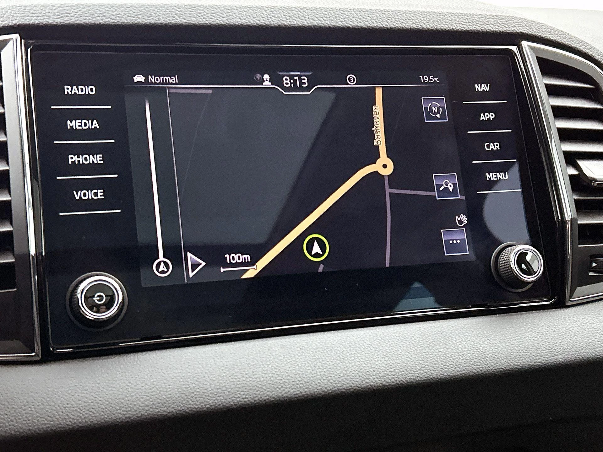 Škoda-Karoq-image-6