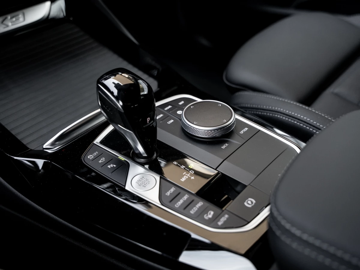 BMW-X3-image-10