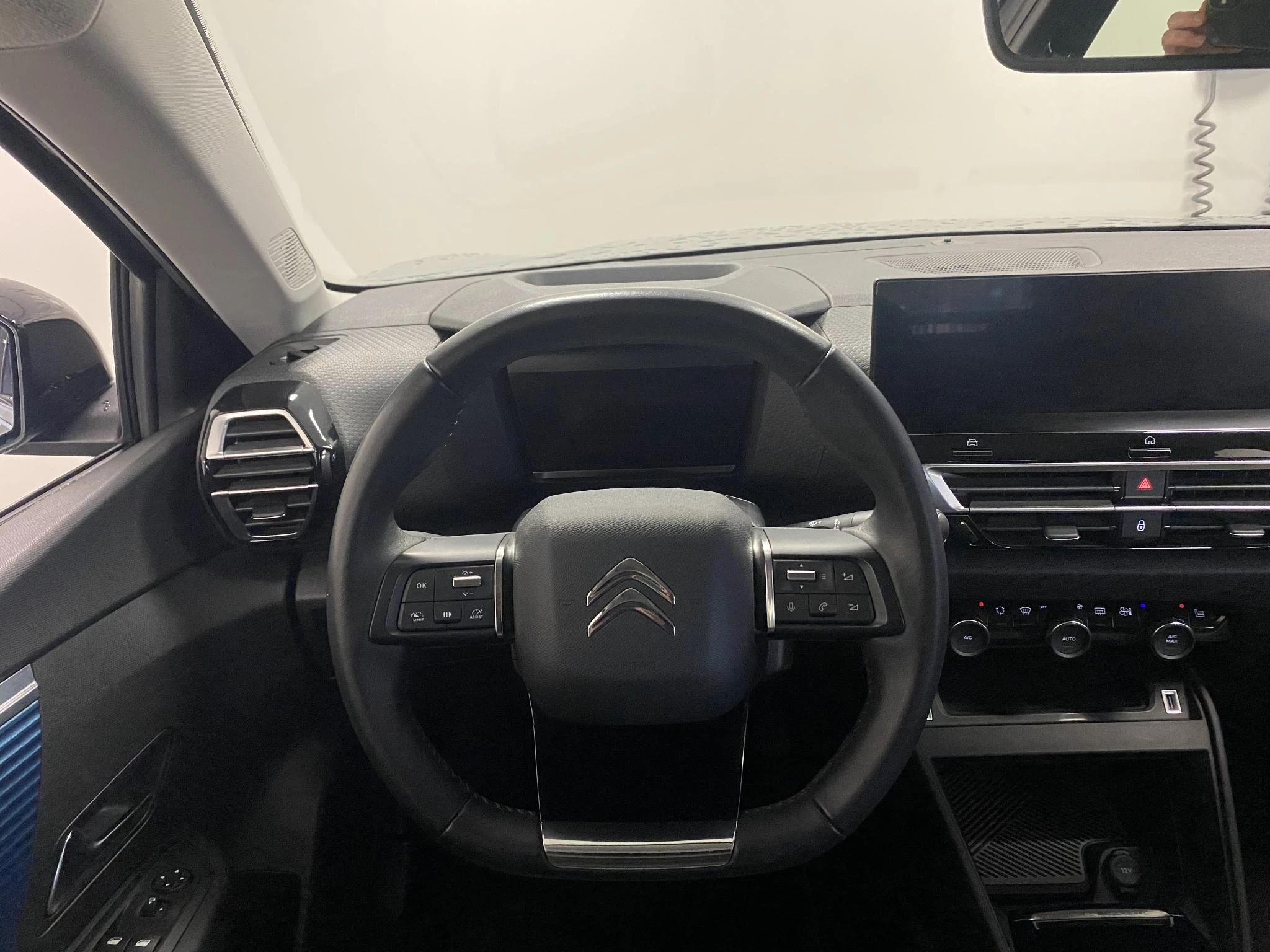 Citroën-ë-C4-image-9