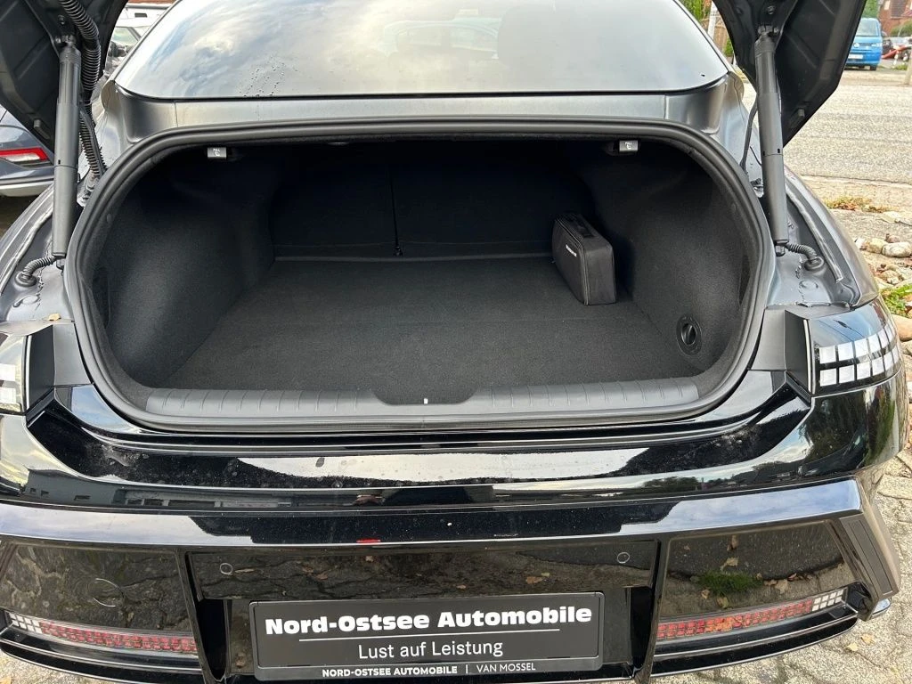 Hyundai-IONIQ 6-image-13