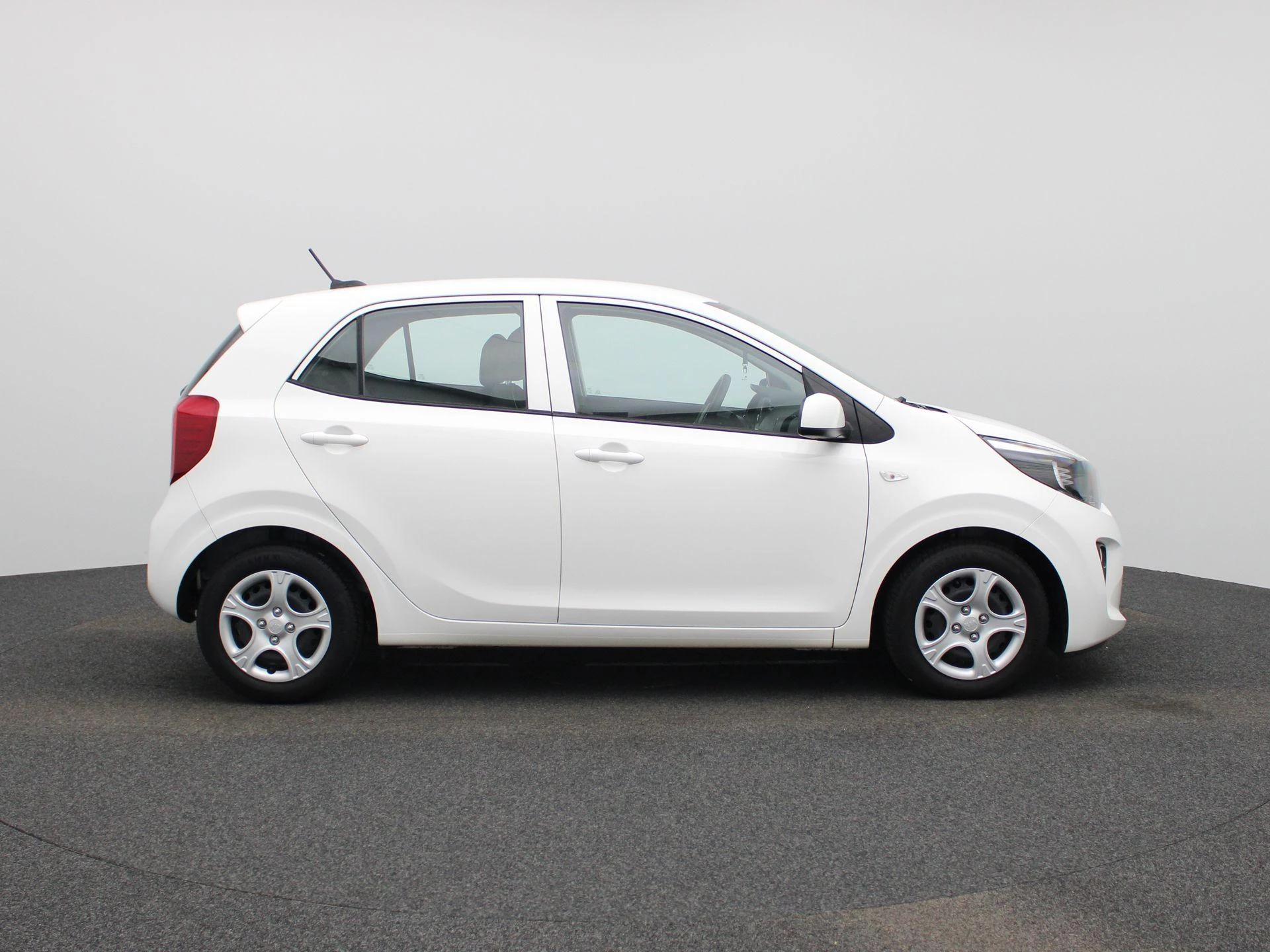 Kia-Picanto-image-5