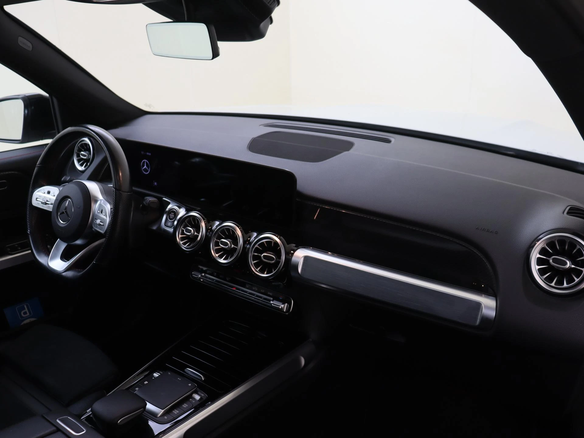 Mercedes-Benz GLB 180 Business Solution AMG