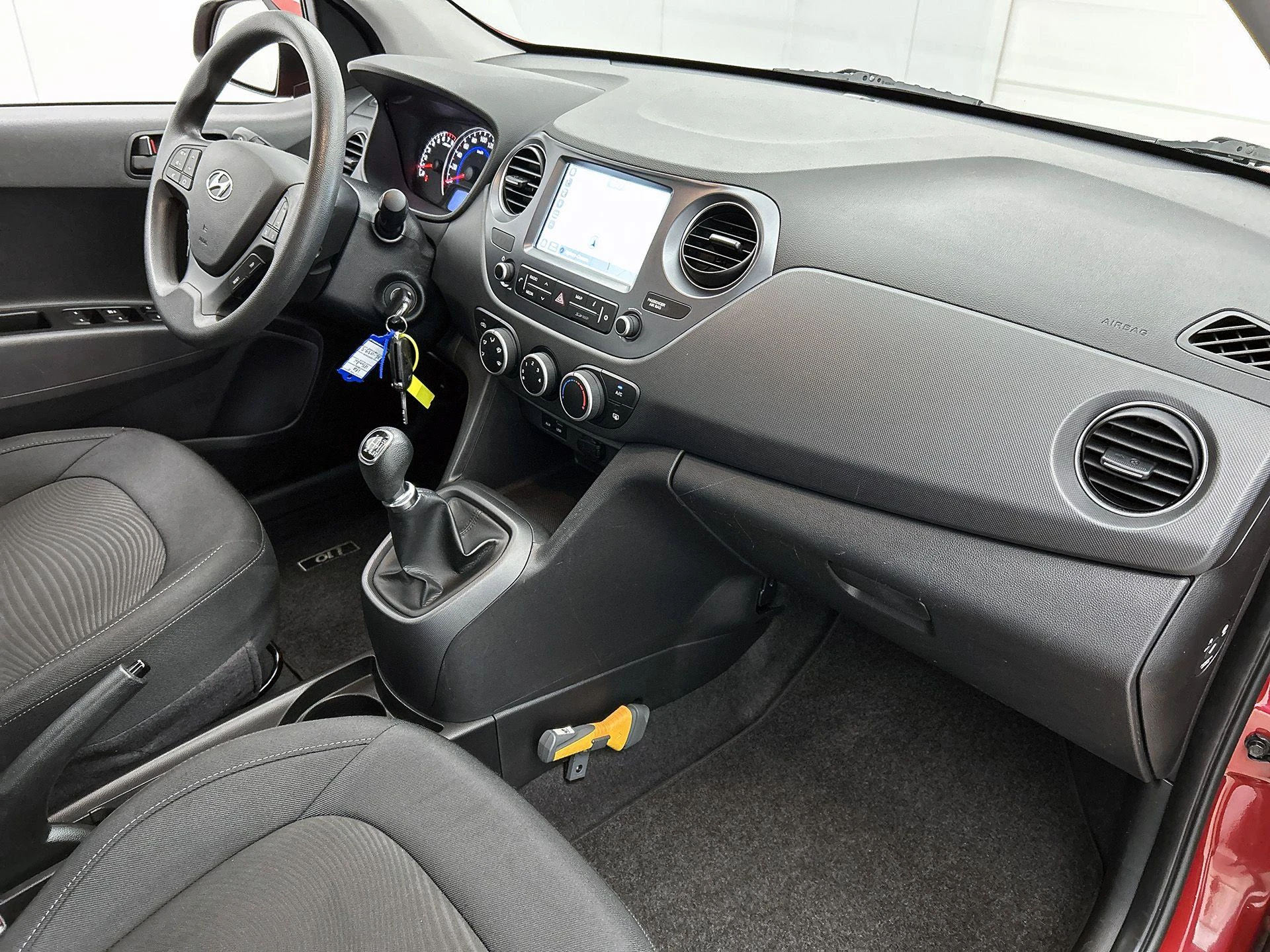 Hyundai-i10-image-19