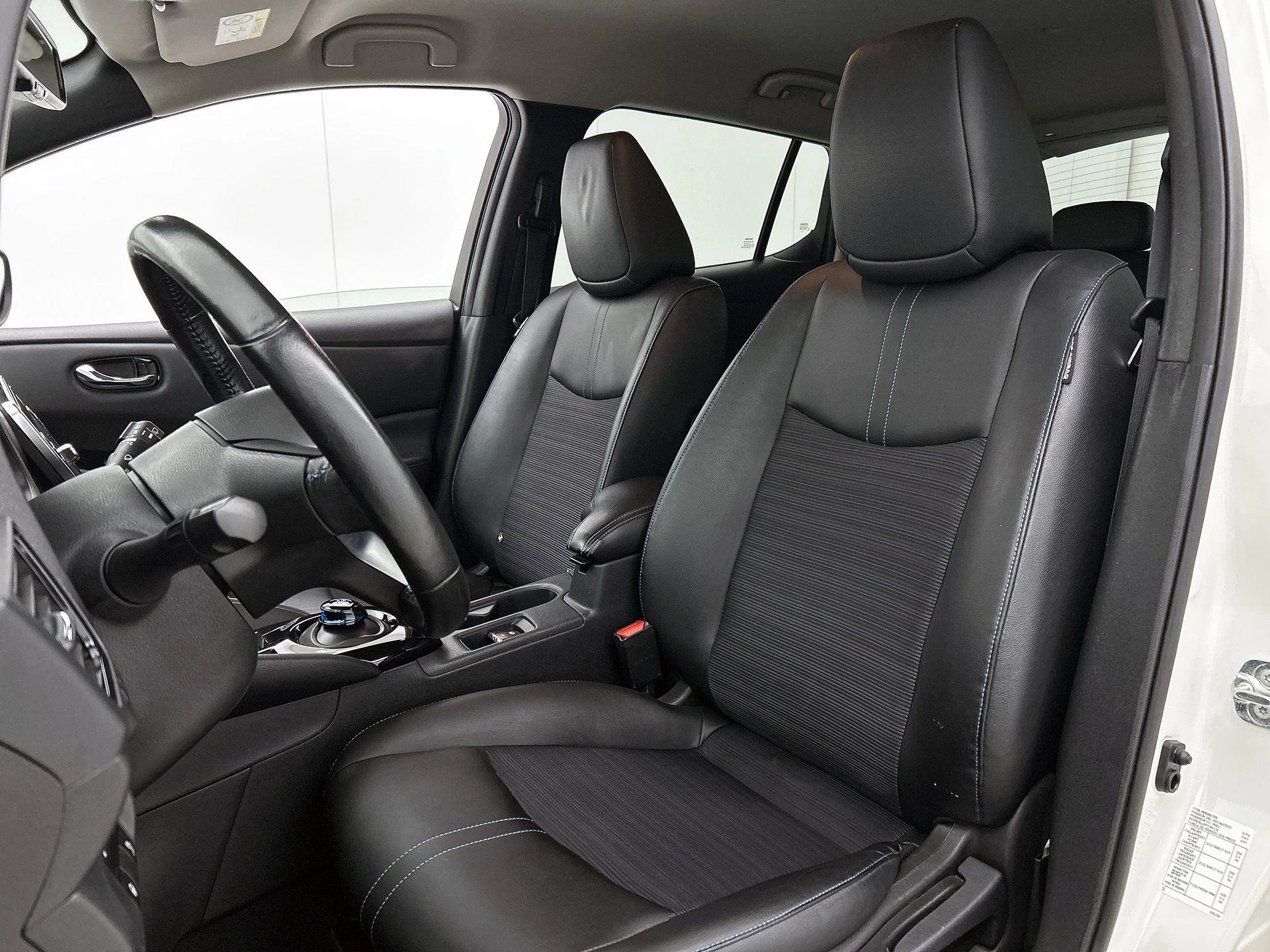 Nissan-Leaf-image-33