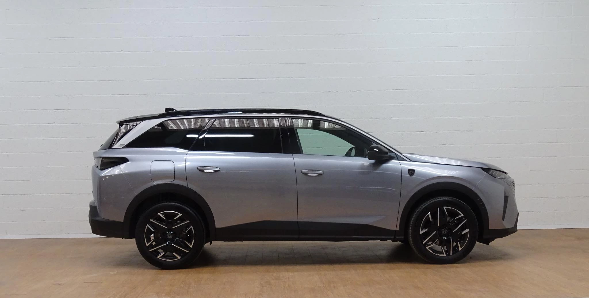Peugeot-5008-image-4