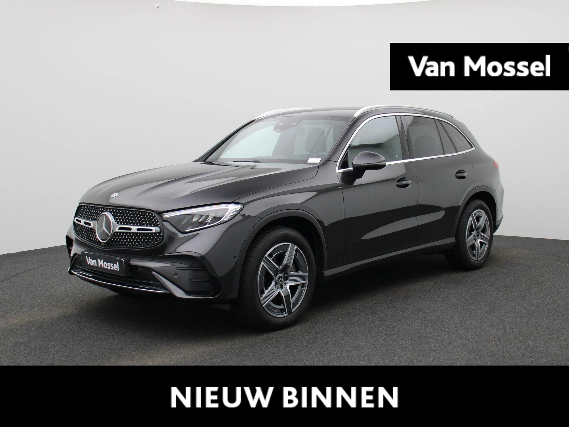 Mercedes-Benz-GLC-image-0