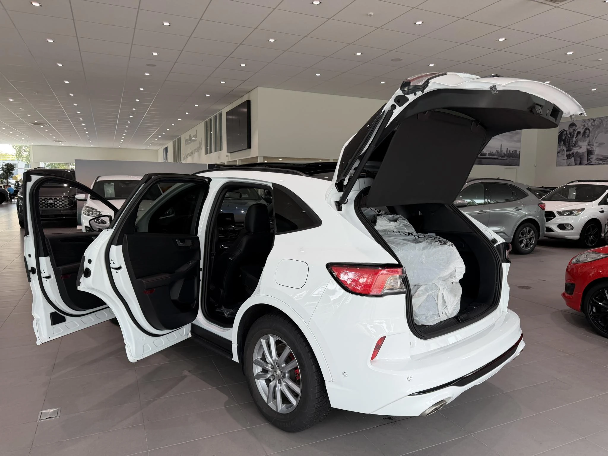 Ford-Kuga-image-8