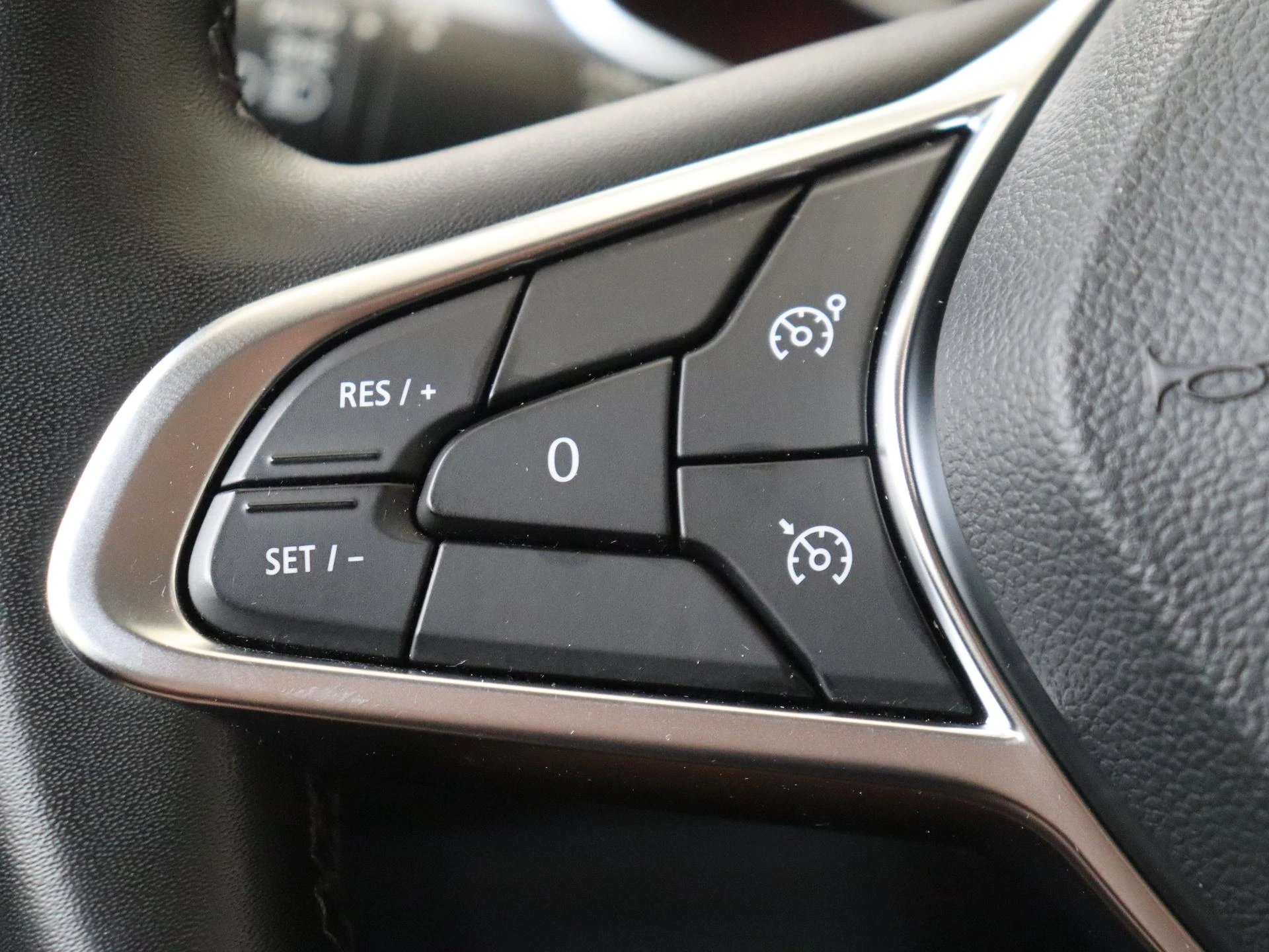 Renault-Captur-image-11