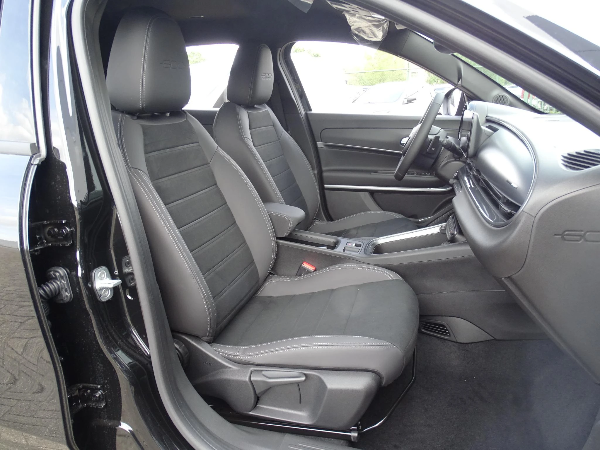 Fiat 600 1.2 Hybrid 145cv DCT Sport