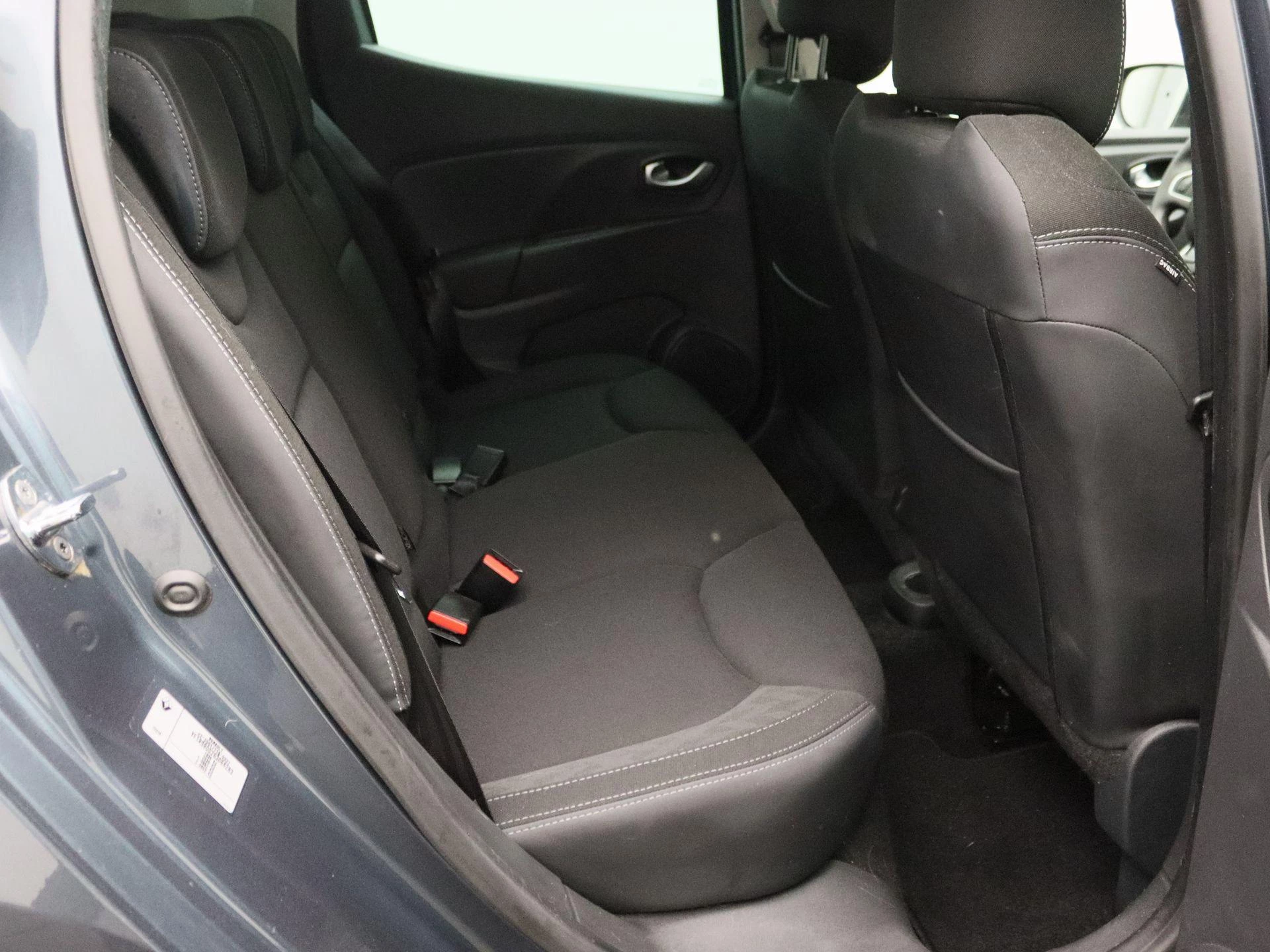 Renault-Clio-image-24