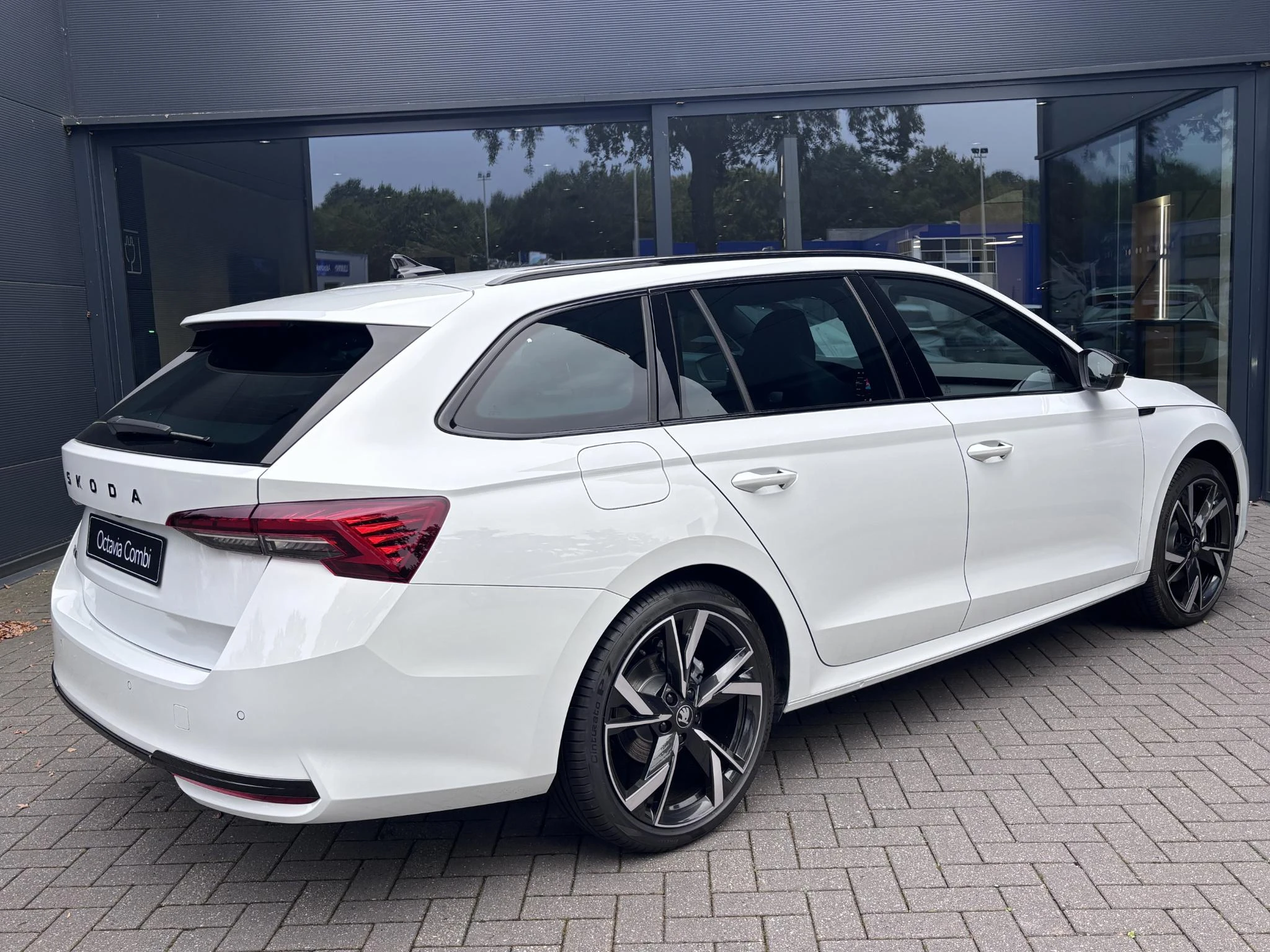 Škoda-Octavia-image-2