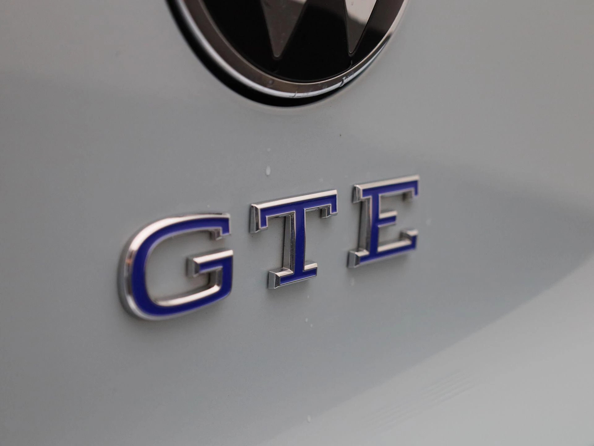 Volkswagen-Golf-image-33