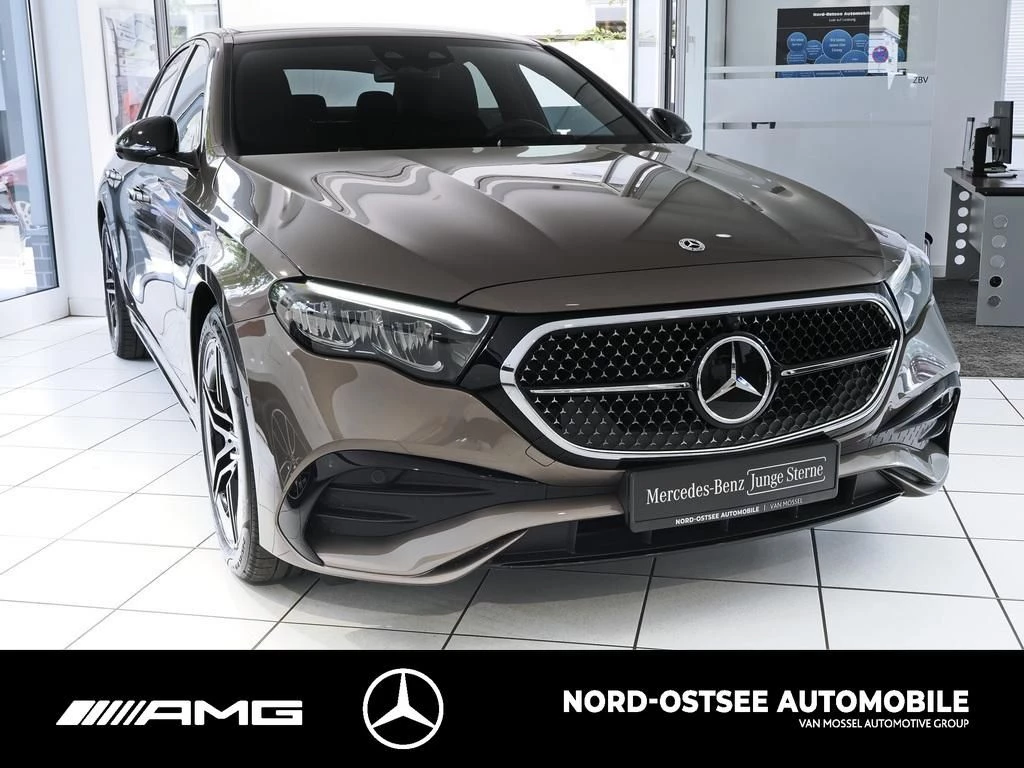 Mercedes-Benz E-Klasse 300 e AMG LEDER DISTRO SUPERSCREEN NIGHT SOUND AMG Line