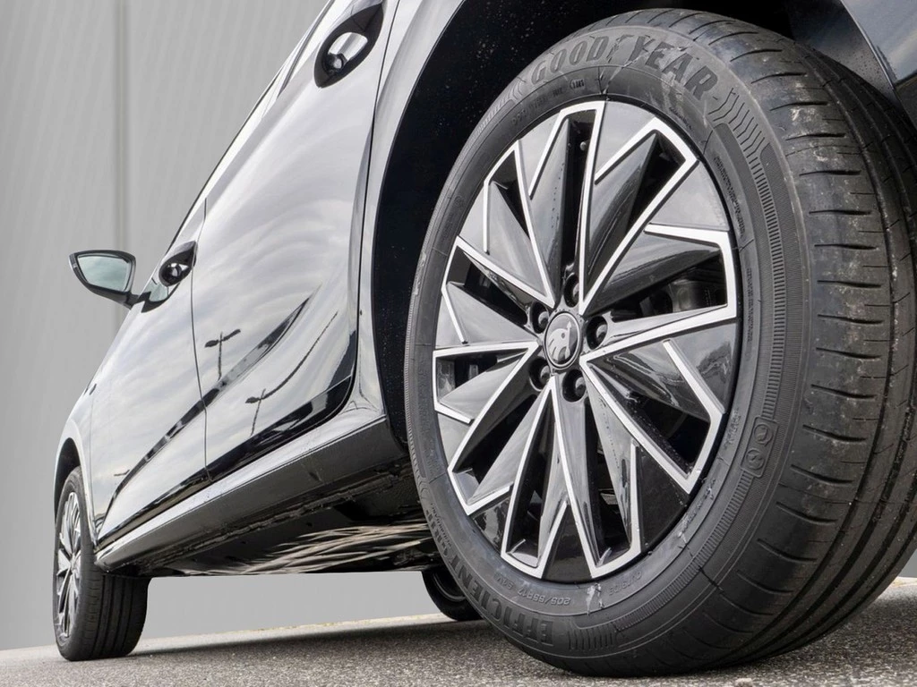 Škoda Kamiq 1,0 TSI DSG Tour