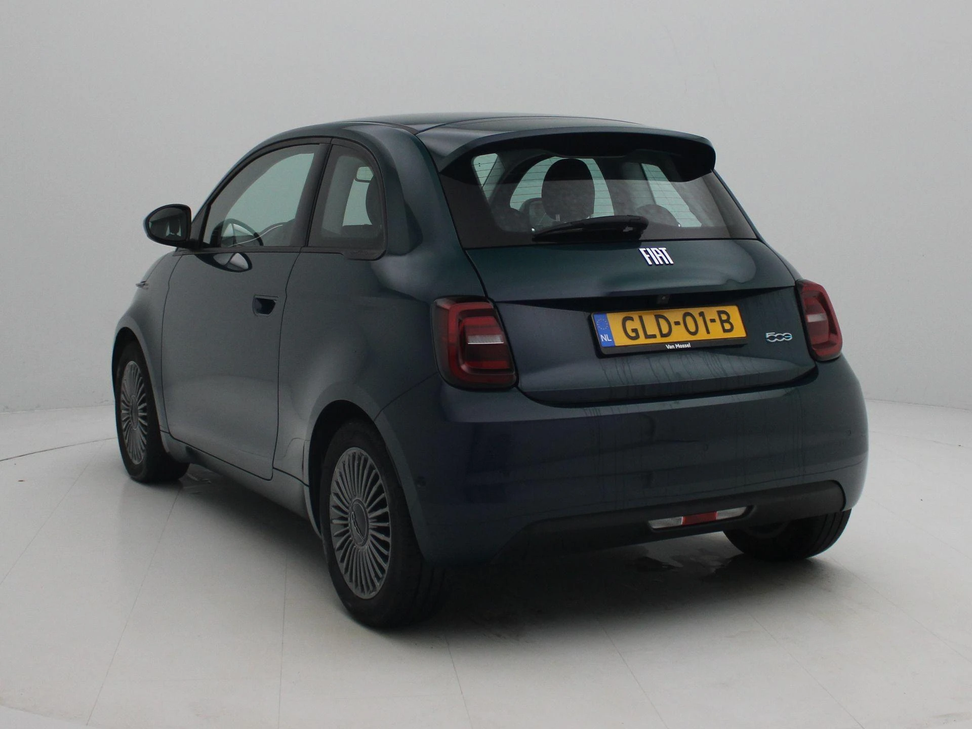 Fiat-500-image-2