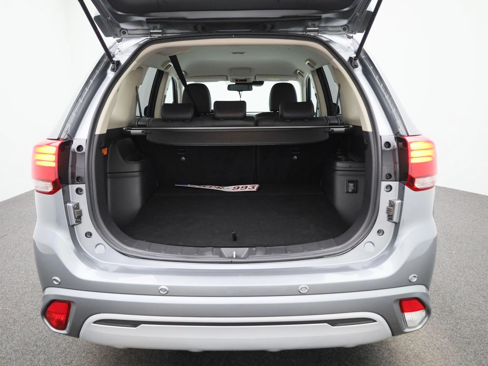 Mitsubishi-Outlander-image-9