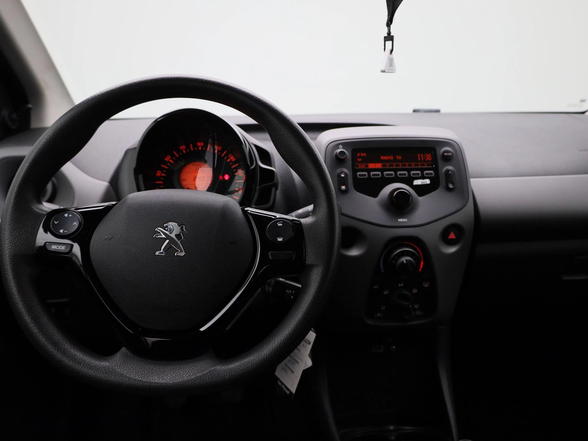 Peugeot-108-image-6