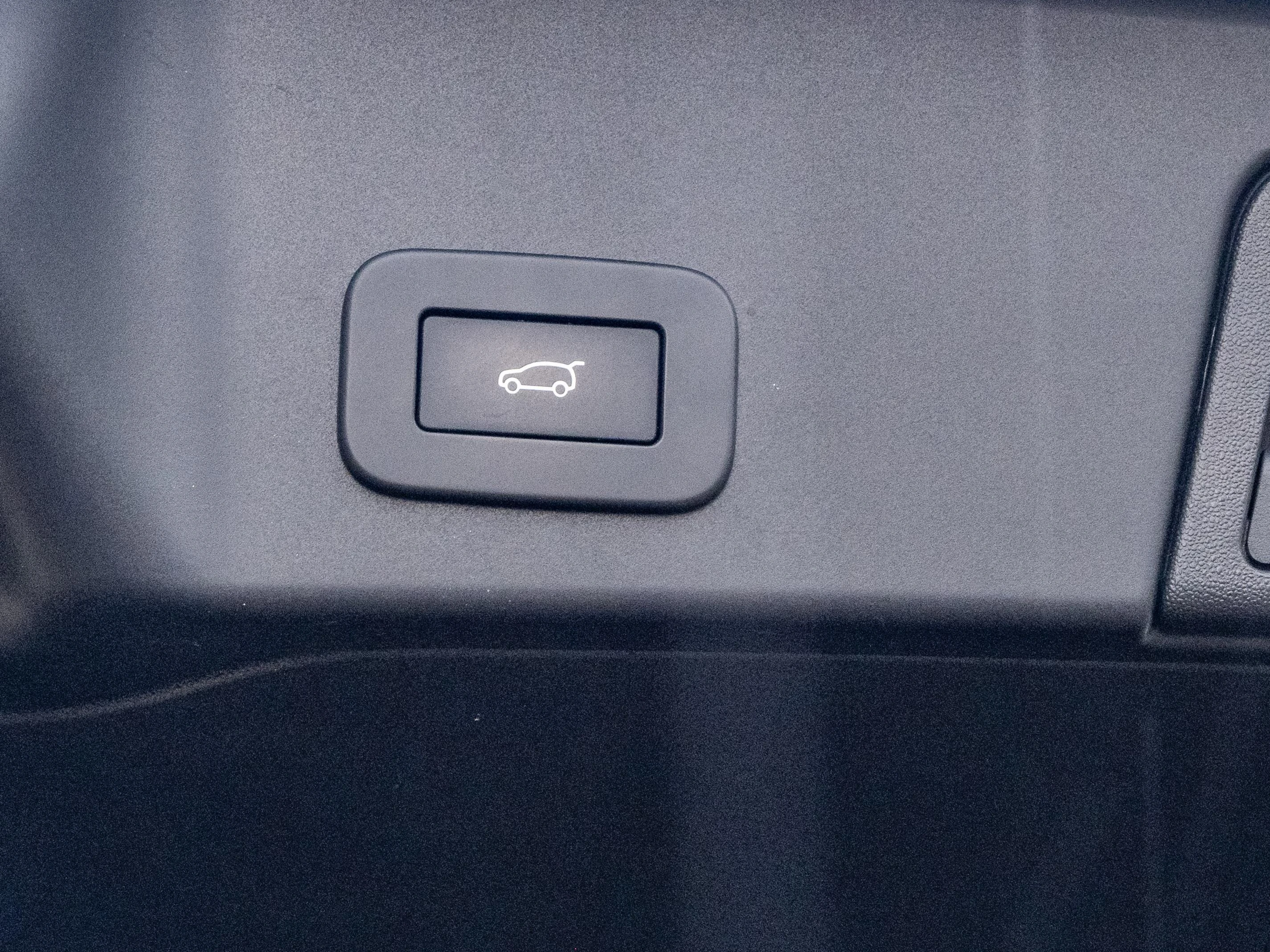 Land Rover-Range Rover Evoque-image-25