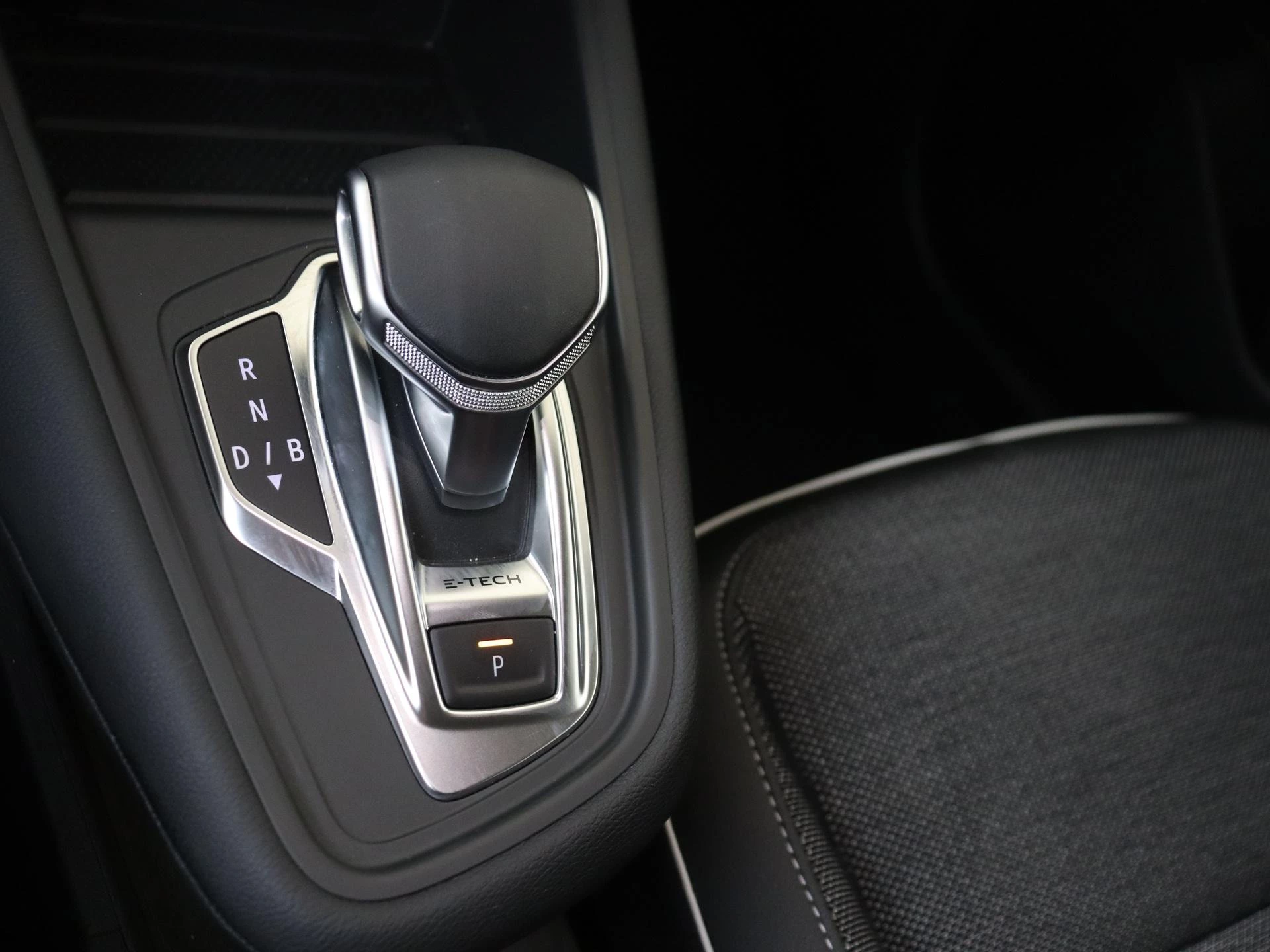 Renault-Captur-image-14