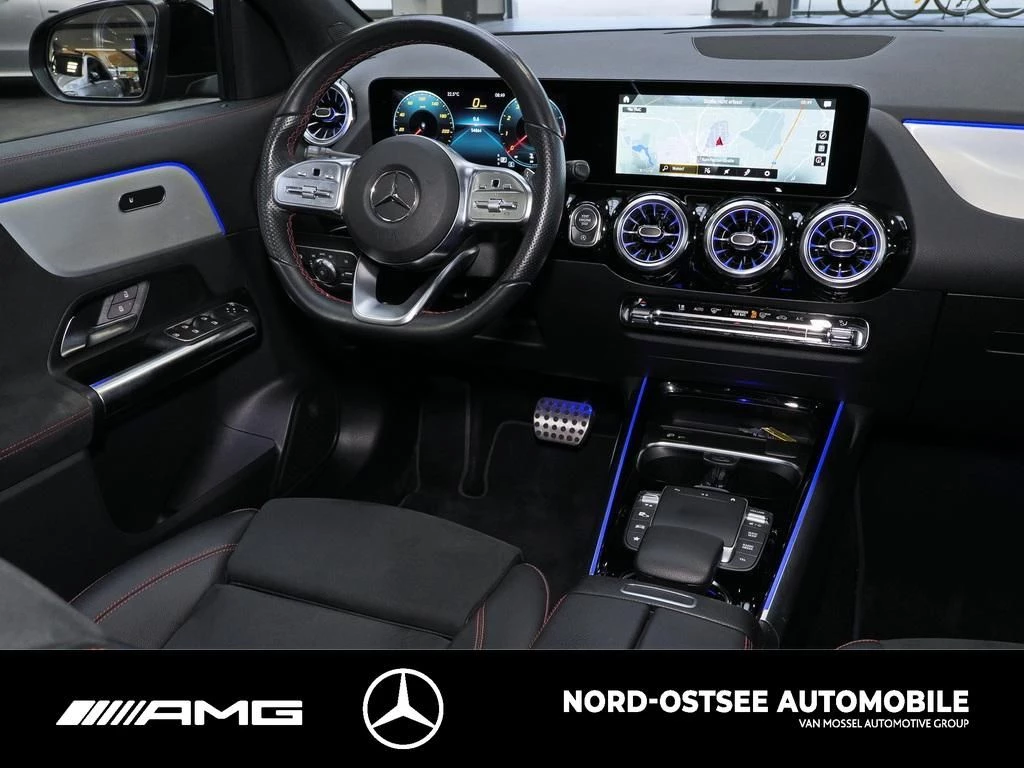 Mercedes-Benz-GLA-image-8