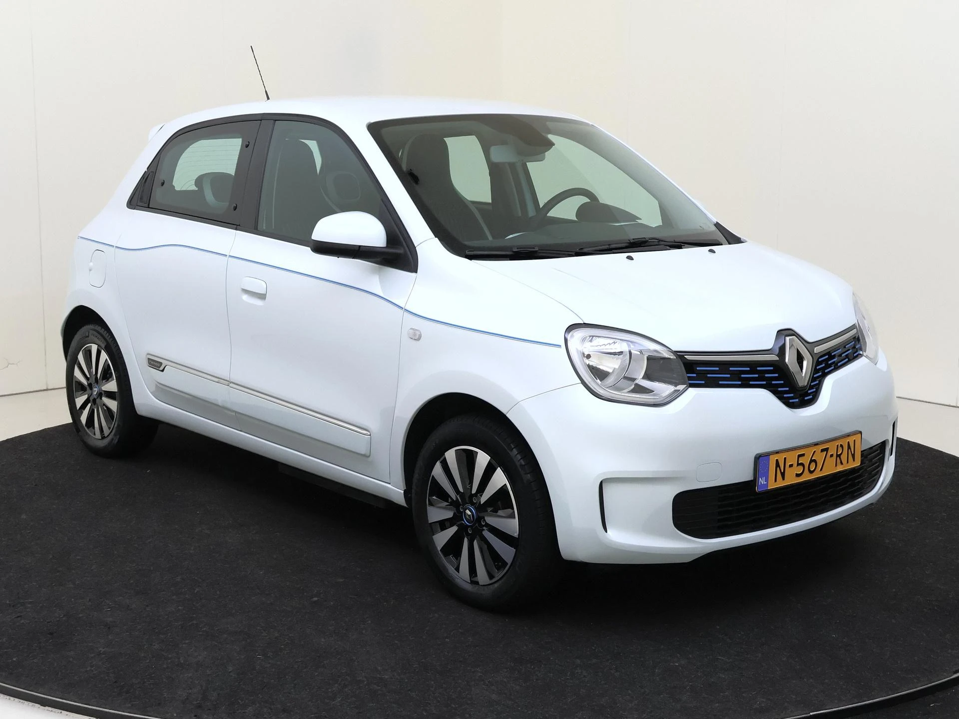Renault-Twingo-image-1