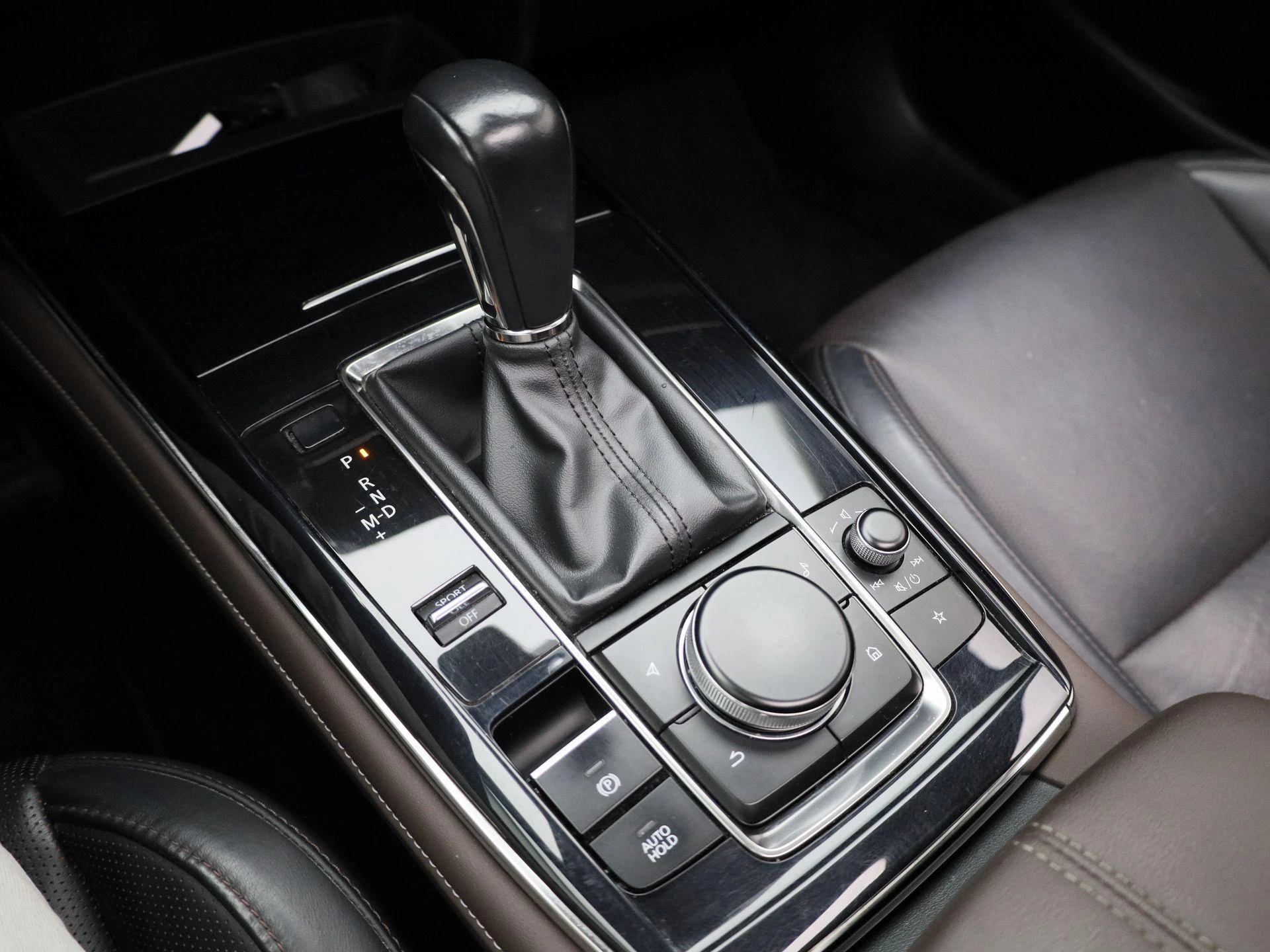 Mazda-CX-30-image-35