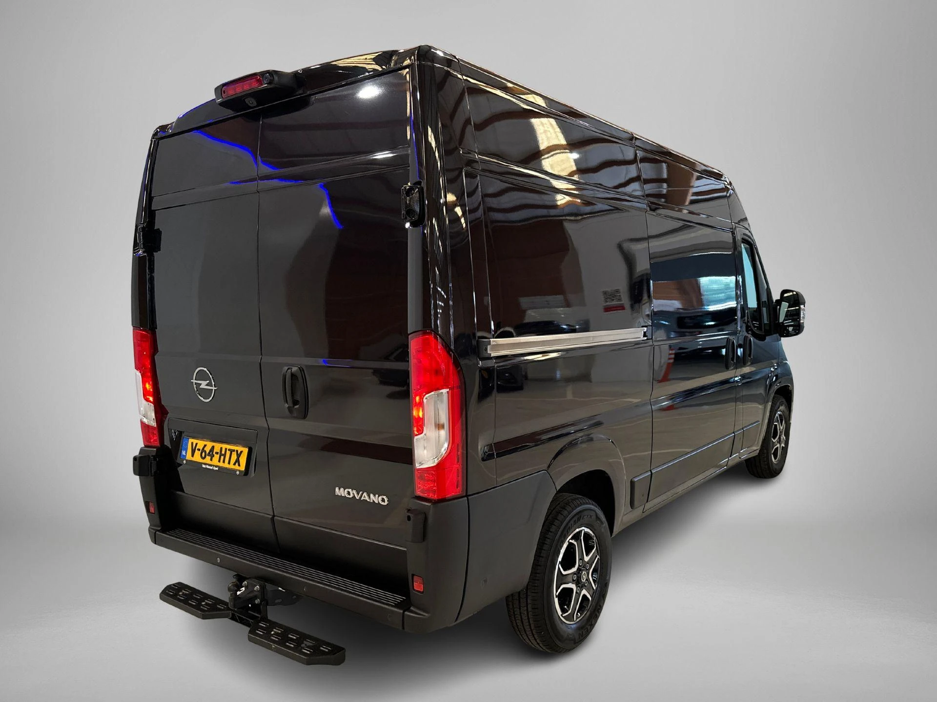 Opel-Movano-image-3