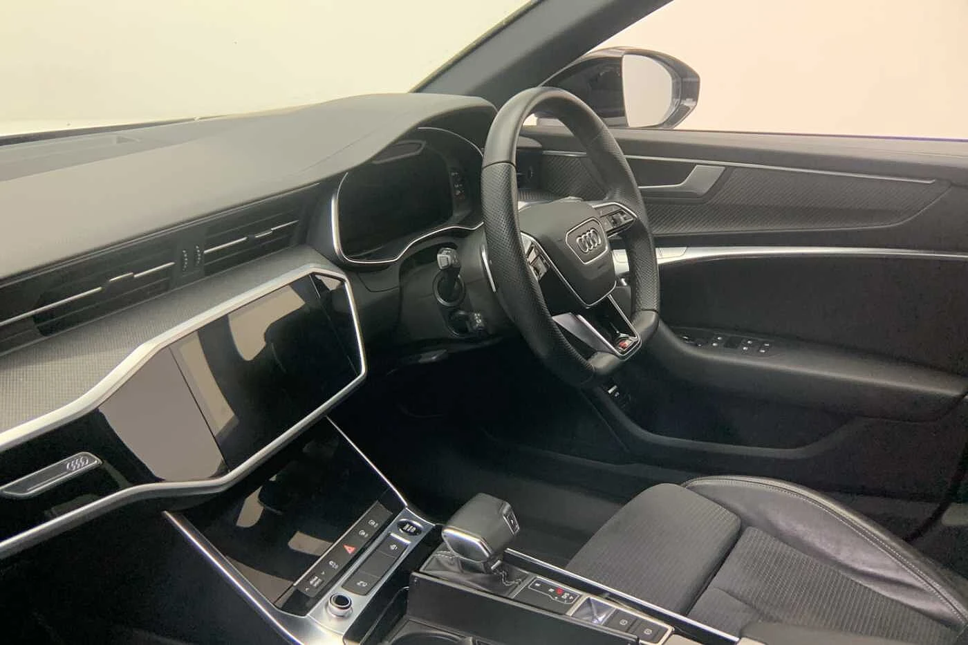 Audi-A6-image-1