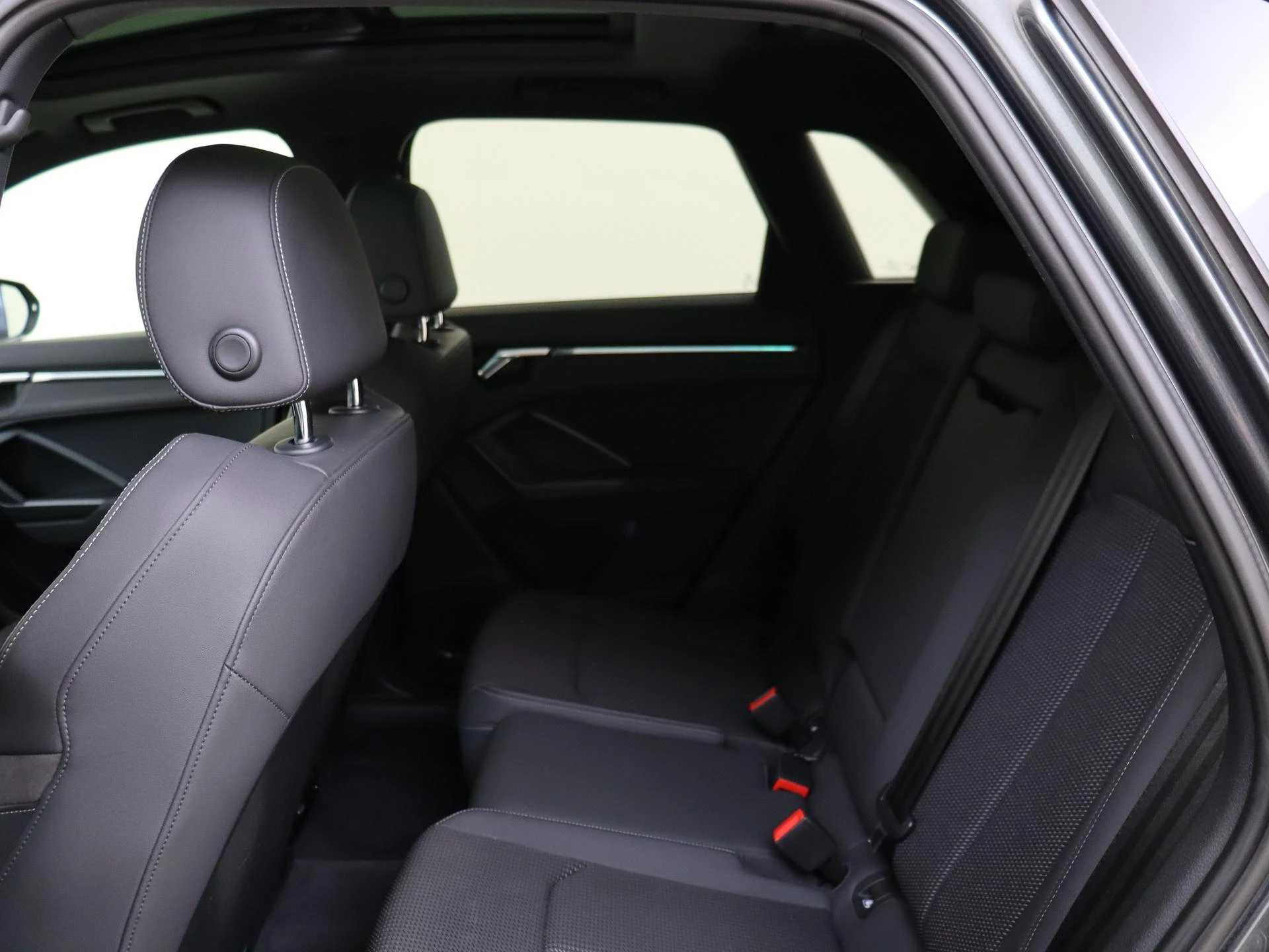 Audi-Q3-image-15