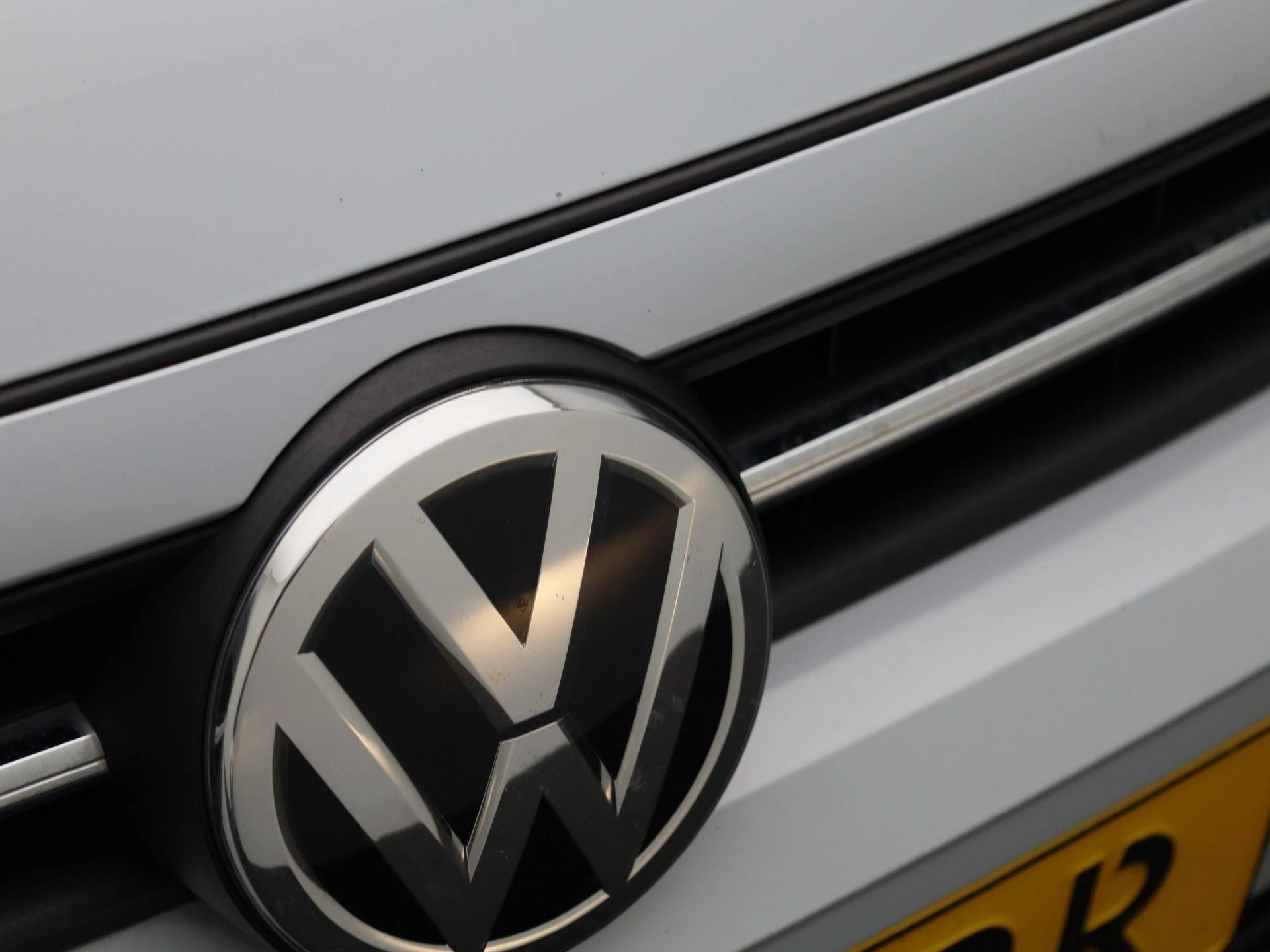 Volkswagen-Polo-image-28