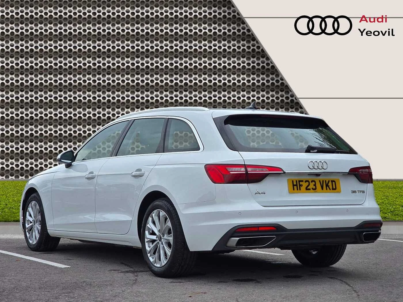Audi-A4-image-2