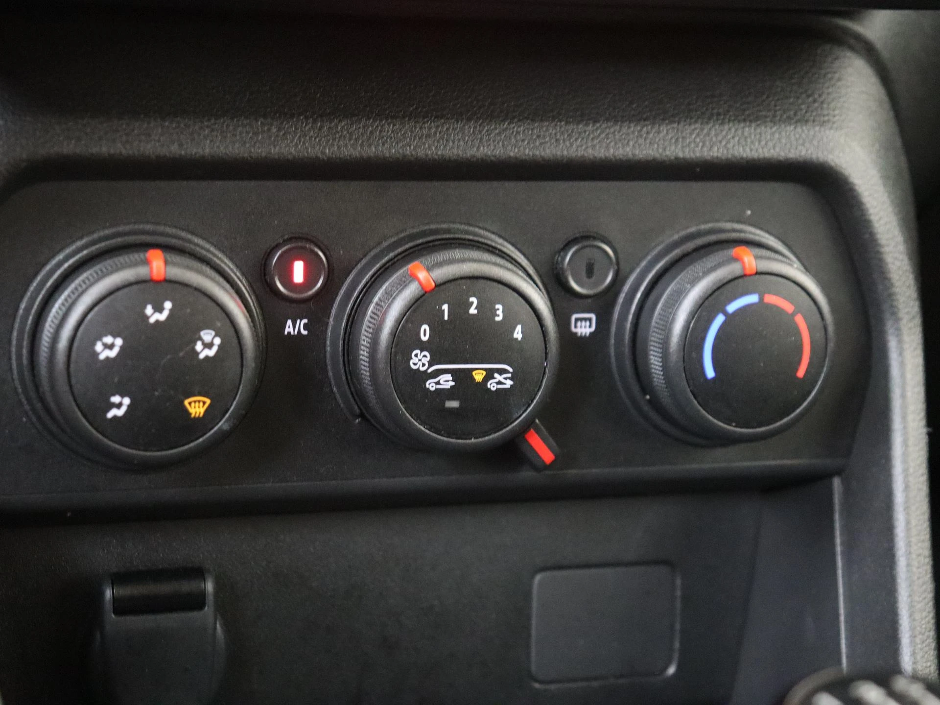 Dacia-Sandero-image-18