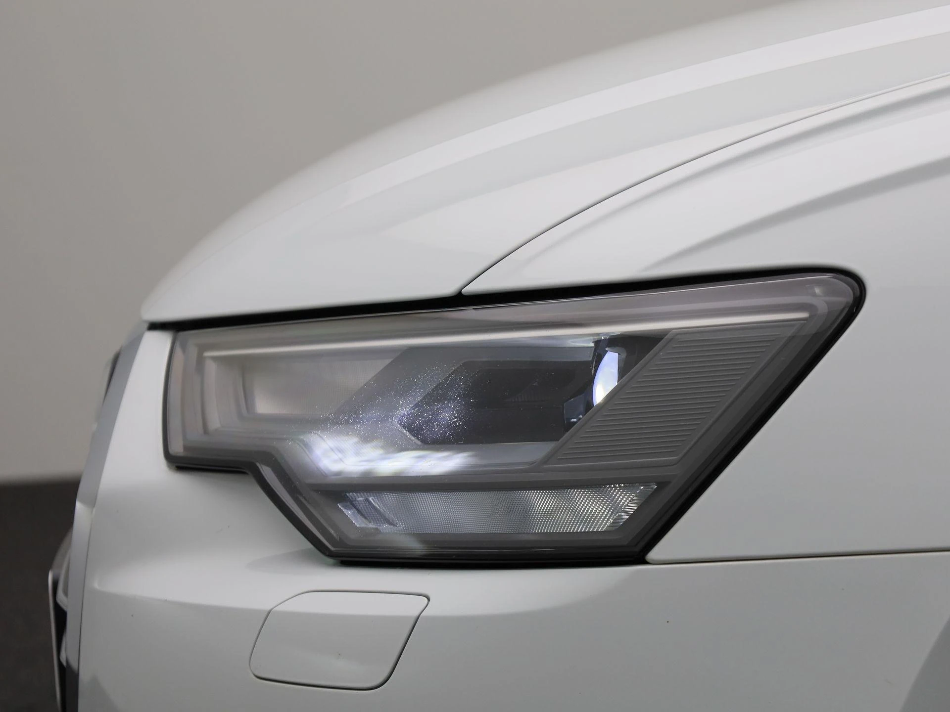 Audi-A6-image-15