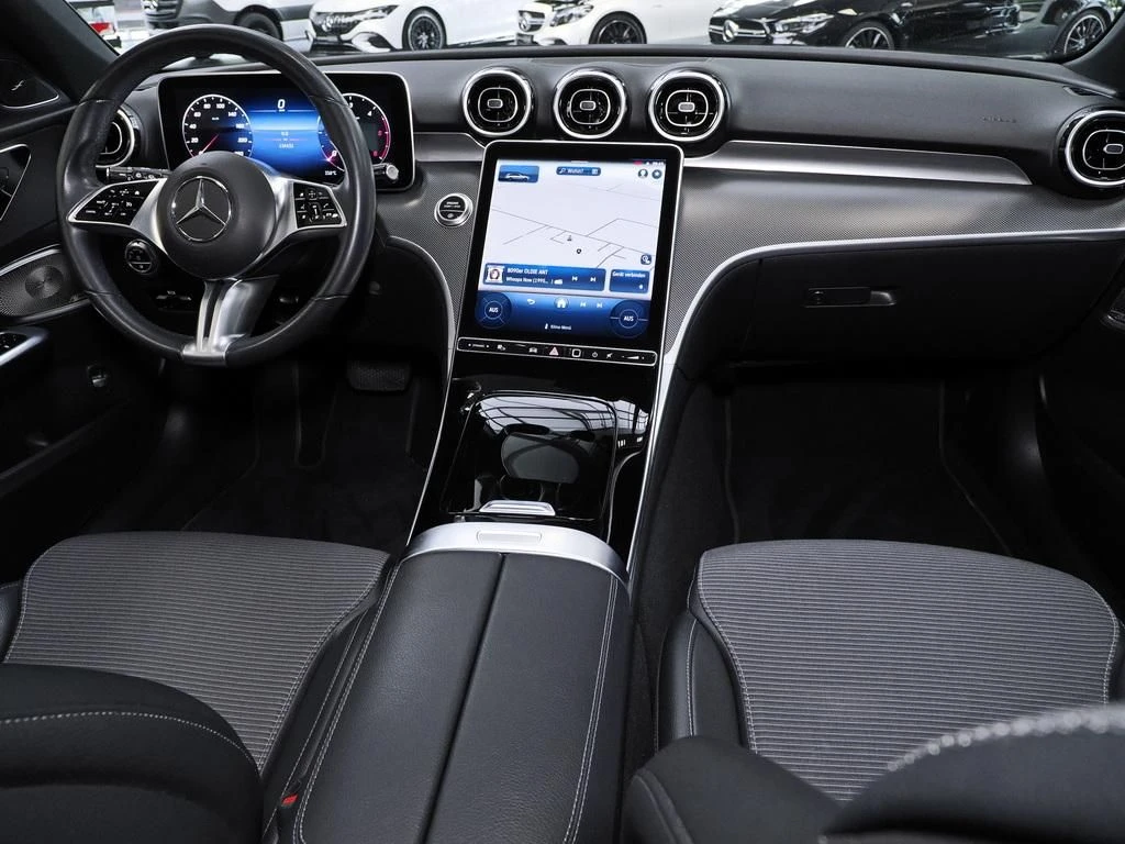 Mercedes-Benz-C-Klasse 200 d-image-13