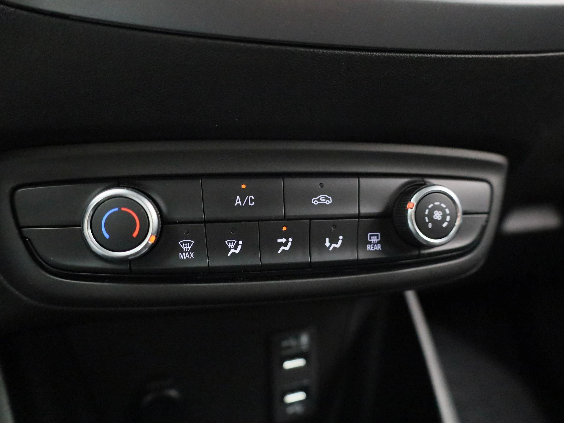 Opel-Crossland-image-26