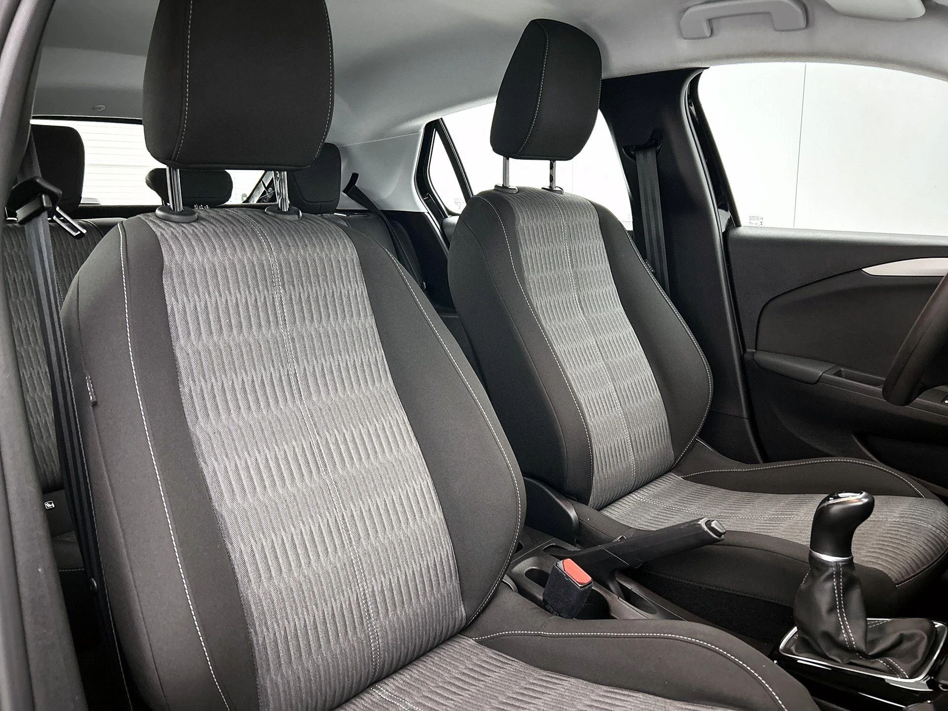 Opel-Corsa-image-23