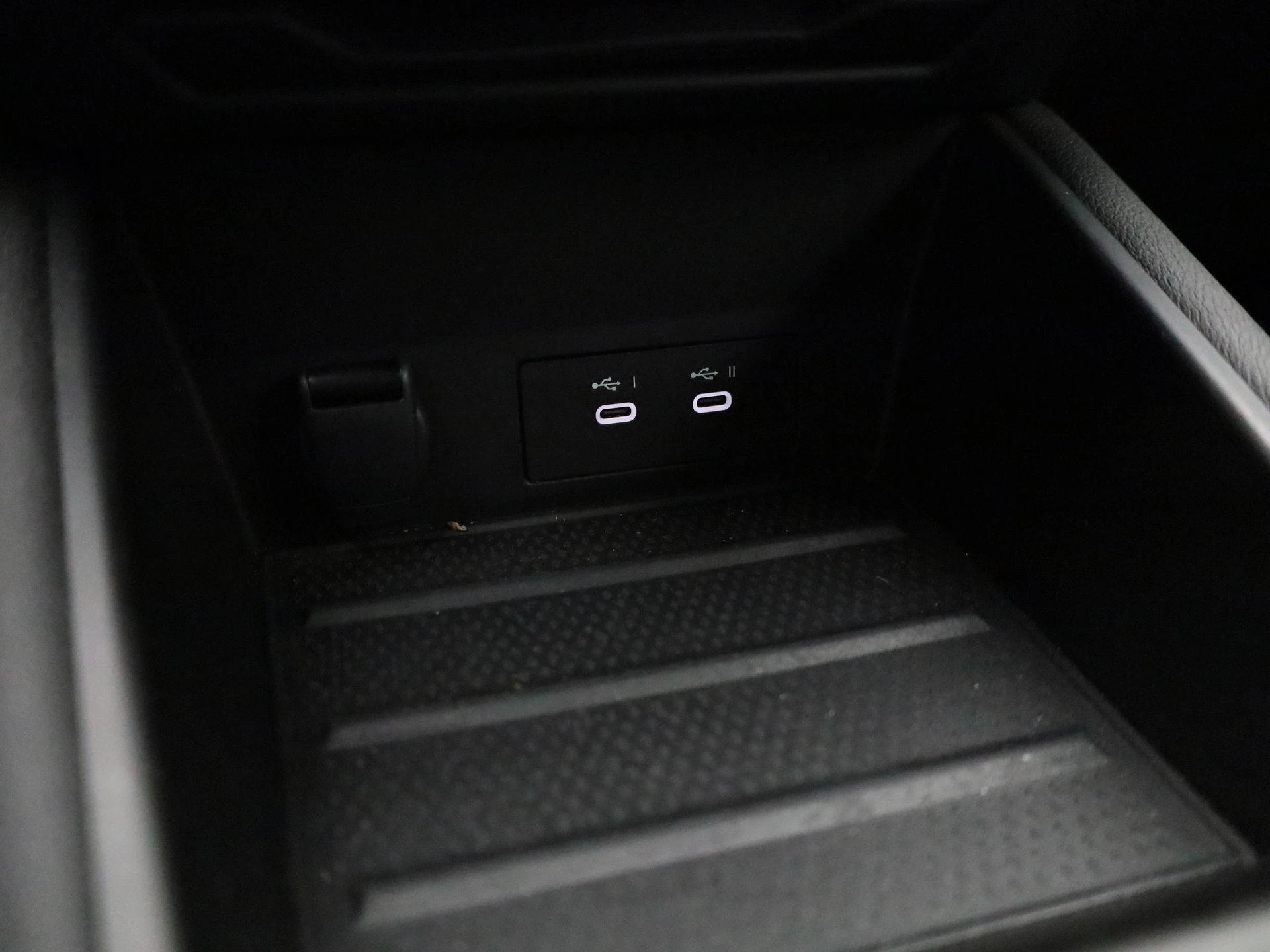 Renault Captur 1.8 E-Tech full hybrid 160 techno