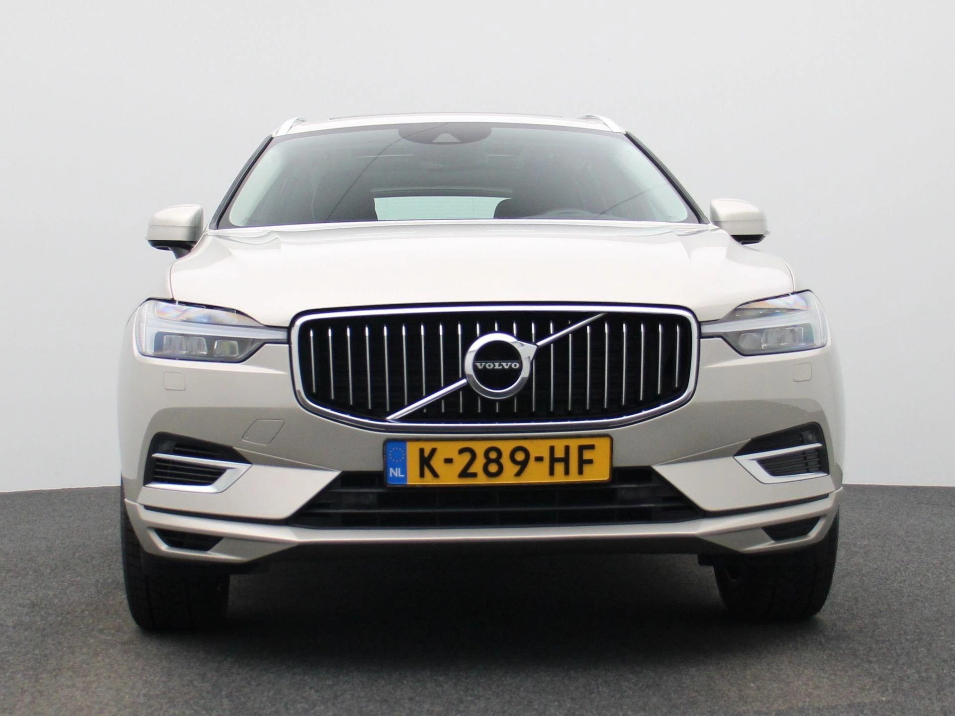 Volvo-XC60-image-2