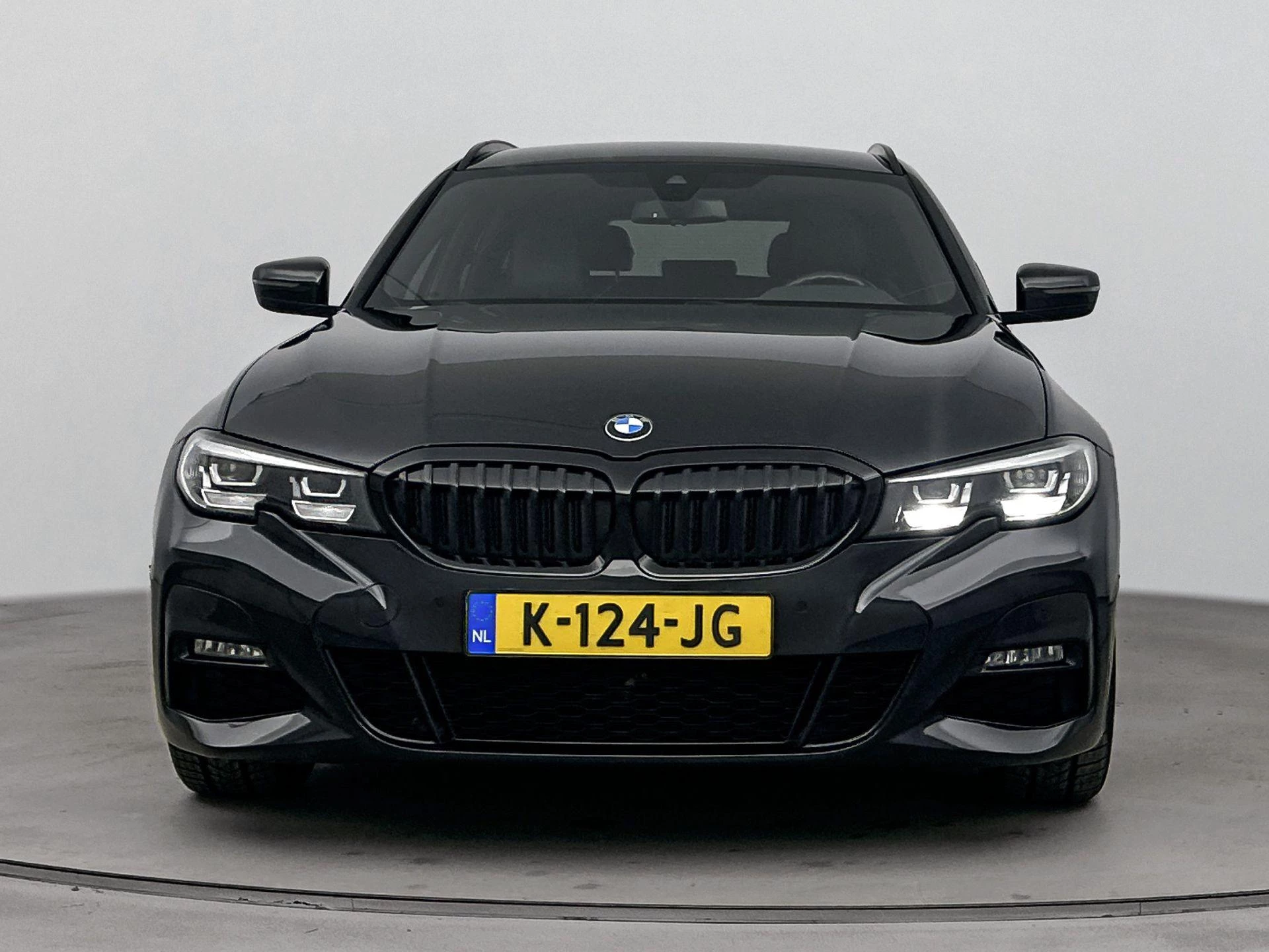 BMW 3 Serie Touring 320i Executive Edition 184PK
