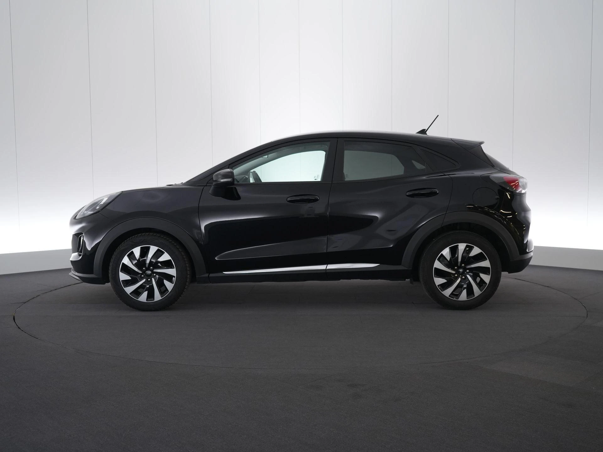Ford-Puma-image-1