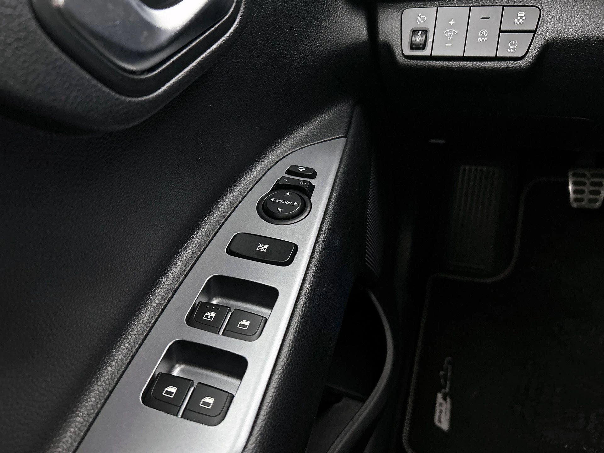Kia-Stonic-image-30