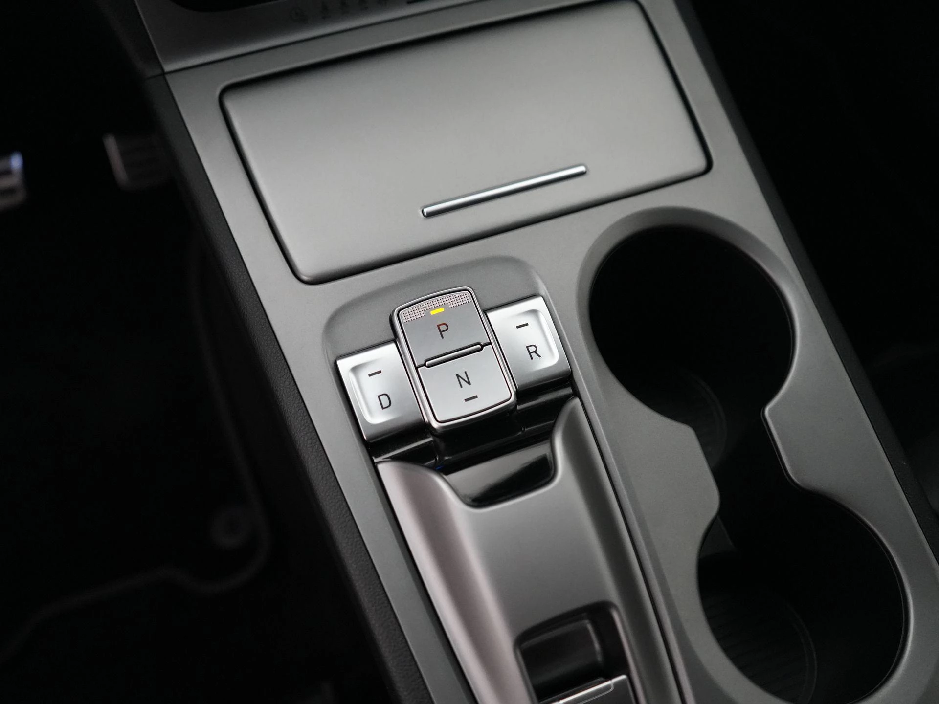 Hyundai Kona EV Premium 64 kWh