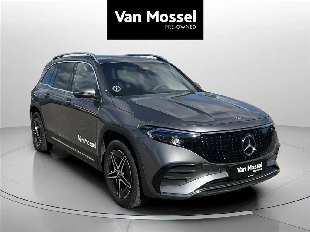 Mercedes-Benz-EQB-image-2