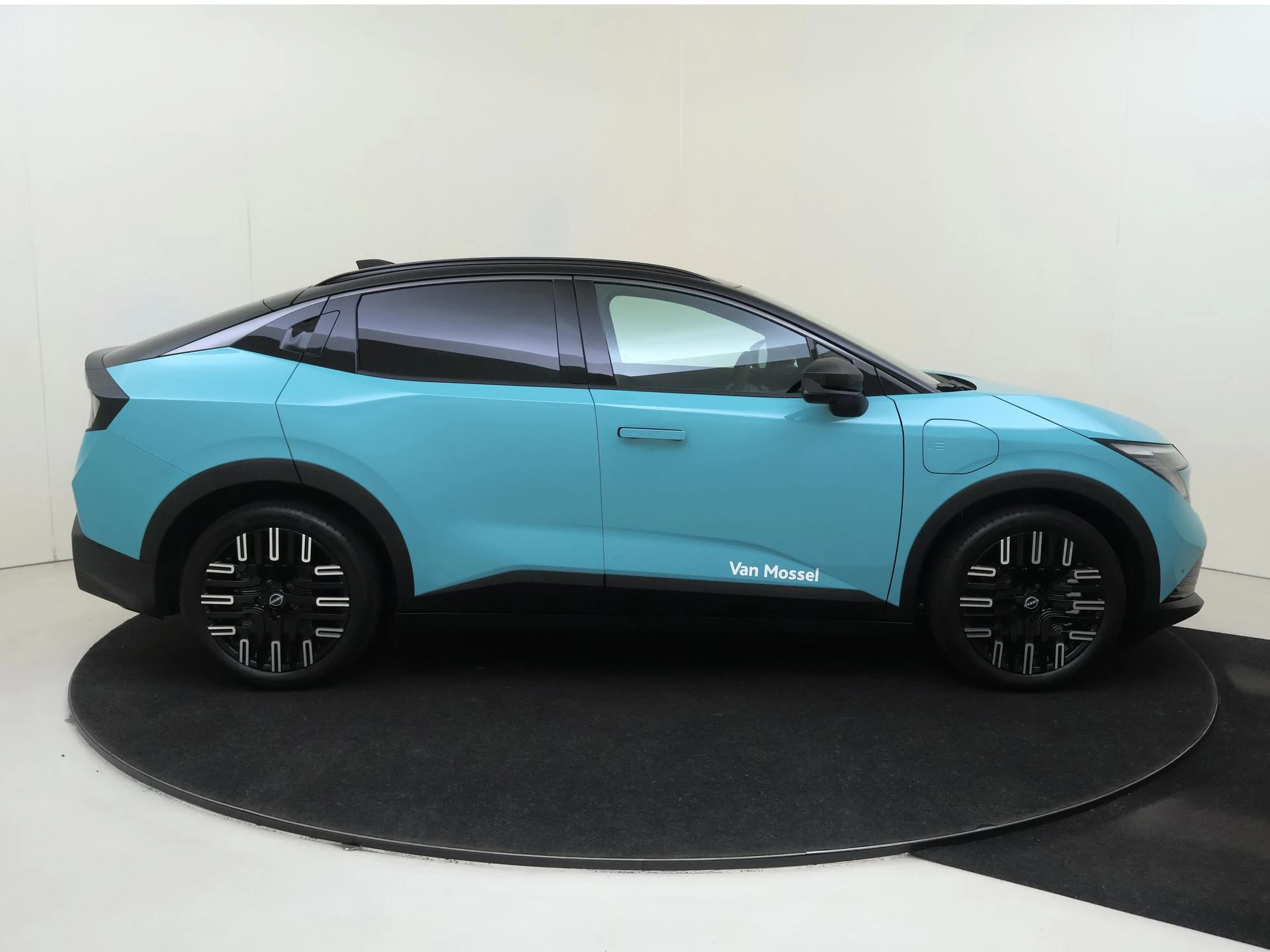 Nissan-Leaf-image-8