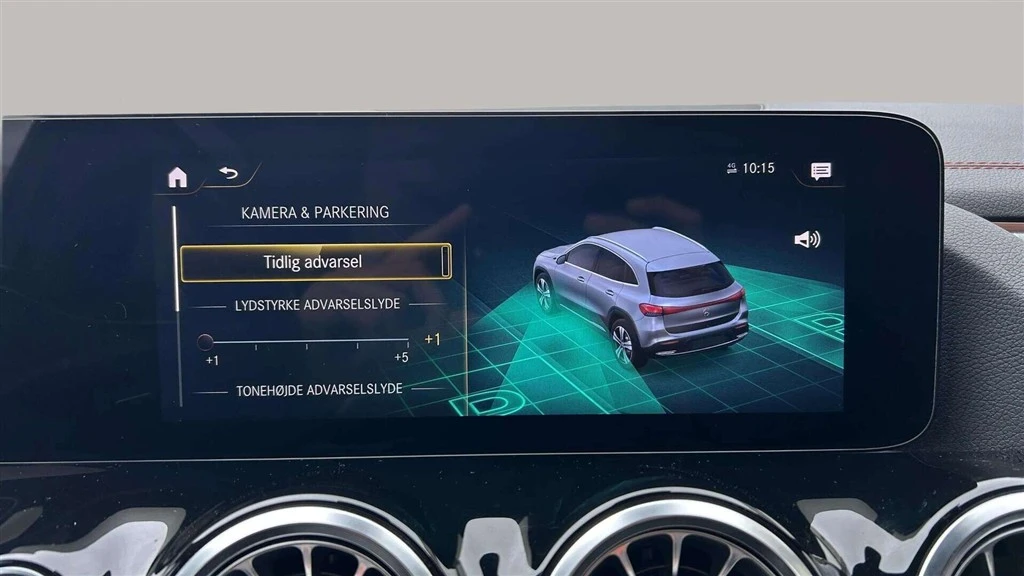 Mercedes-Benz-EQA-image-17