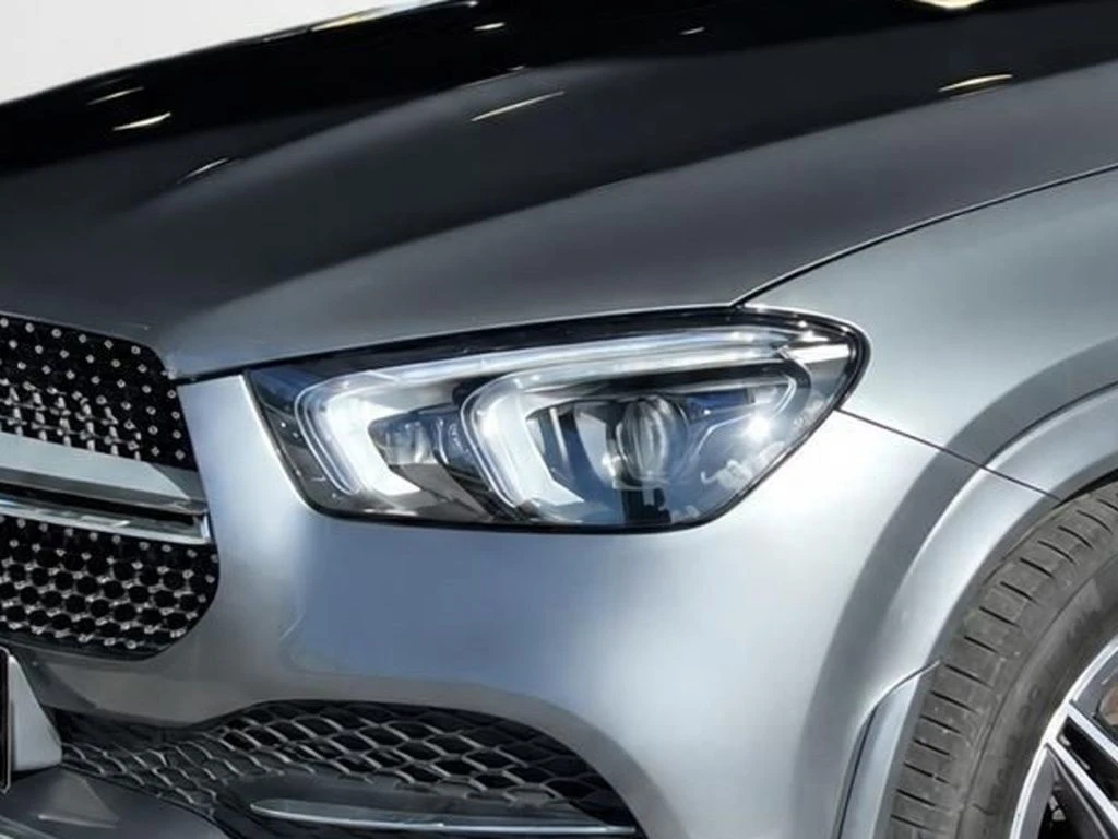 Mercedes-Benz-GLE 350 d-image-3