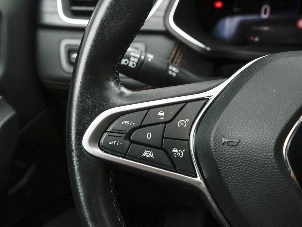 Renault Captur II 1.6 E-TECH Initiale Paris Navi Bose