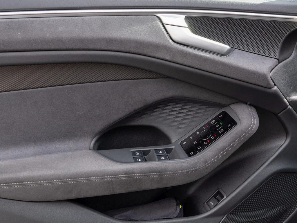 Audi-A6-image-20